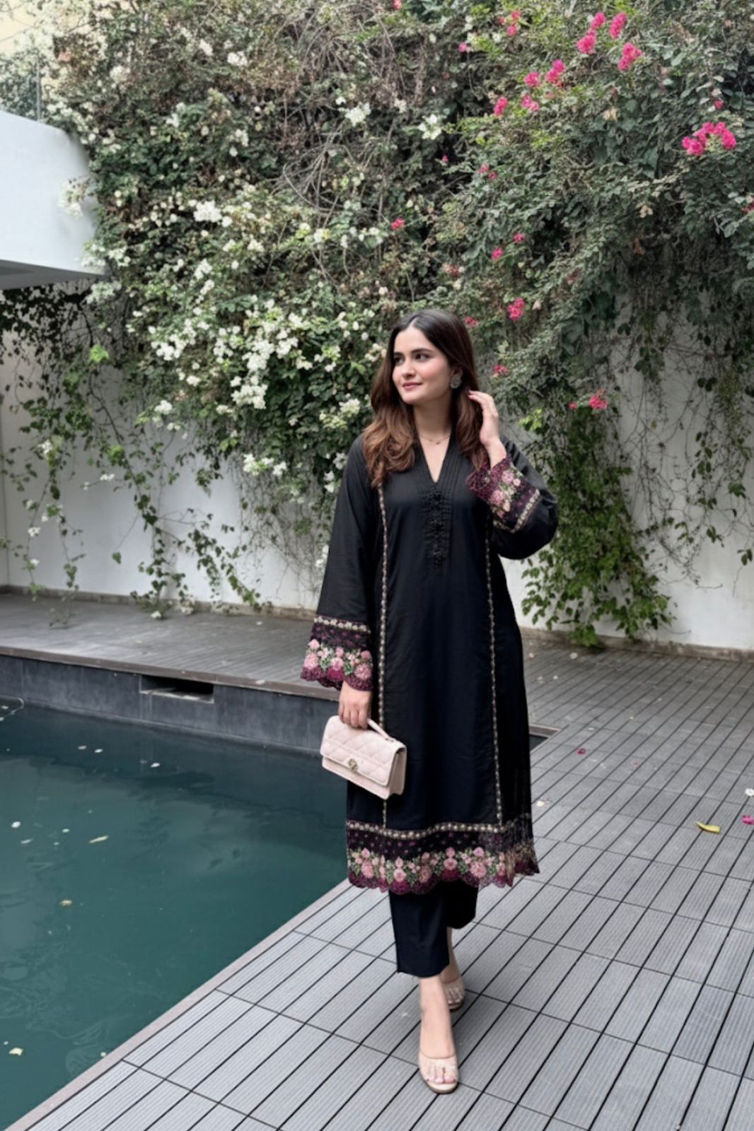 Black beauty 3-Piece Embroidered Collection