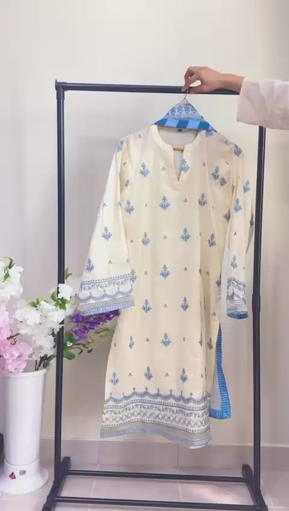 Elegant-Safa 3 Piece Embroidered Suit